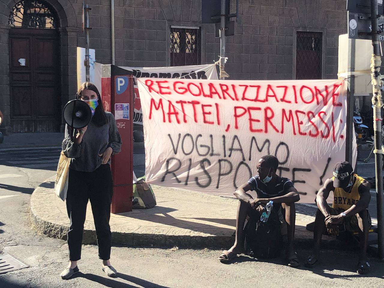 Permessi di soggiorno: gravi ritardi nei rilasci e rinnovi