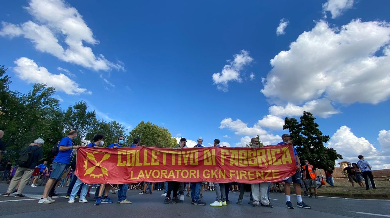 Solidali con la lotta del Collettivo Di Fabbrica – Lavoratori Gkn