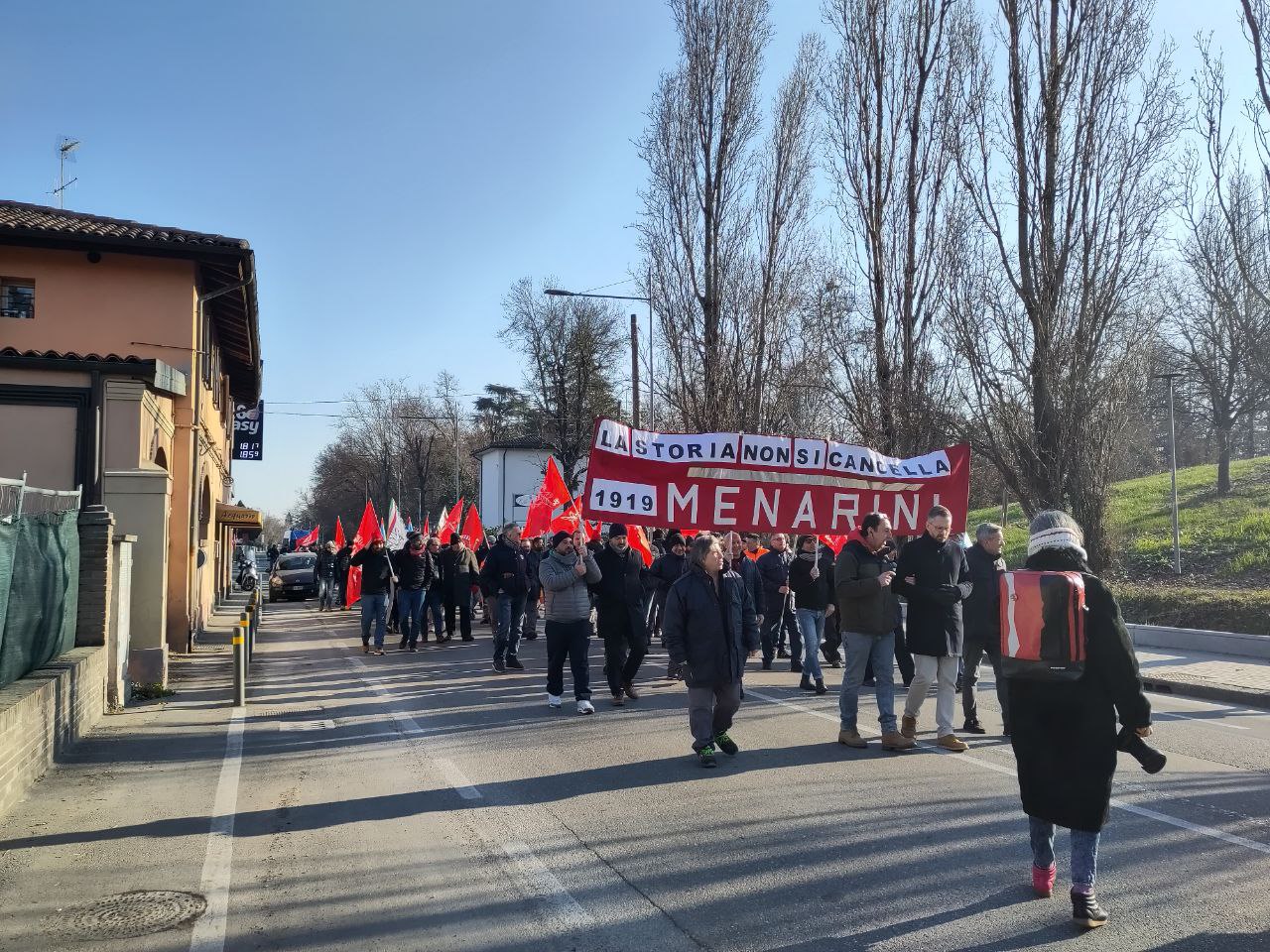 Al fianco delle lavoratrici e dei lavoratori di IIA (ex BREDA MENARINI) in sciopero.