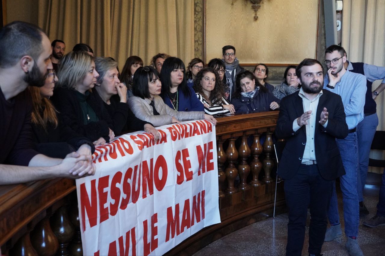 Piena solidarietà alle lavoratrici dell’Istituto Santa Giuliana in sciopero ieri.